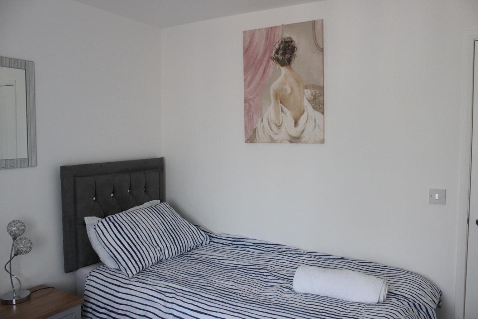 Exquisite And Modern 2 Bed Maisonette Harmondsworth Exteriér fotografie